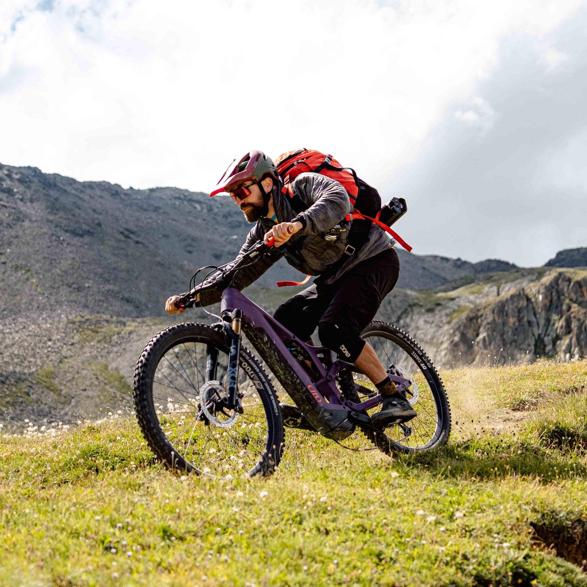 Cilo Tanay HC3 Full-Suspension Carbon eMTB